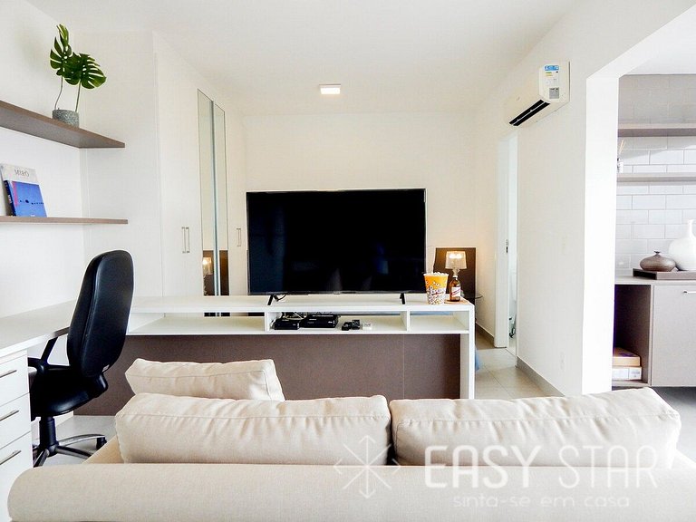 Easy Star - Studio Iluminado e com Vista, ao lado do Aeropor
