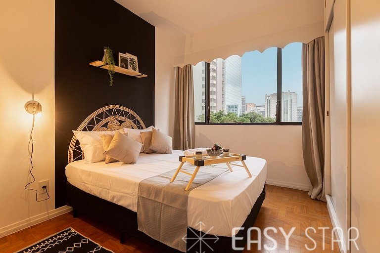 Apartamento 2 Quartos, Bem iluminado ao lado da Paulista