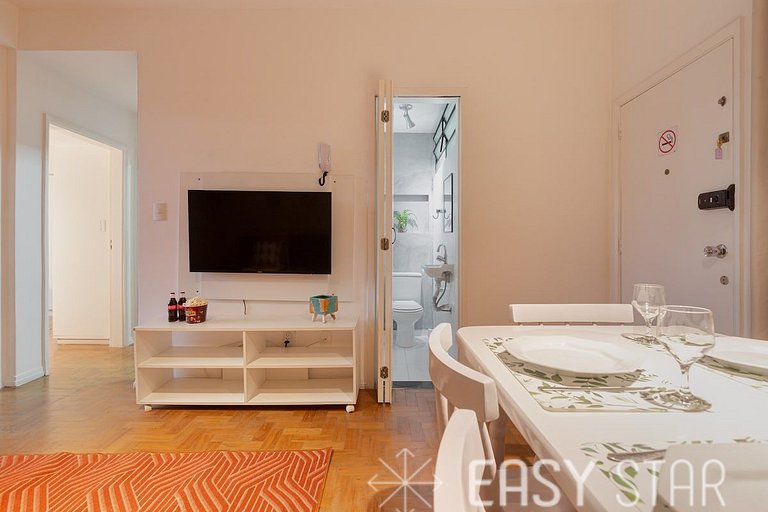 Apartamento 2 Quartos, Bem iluminado ao lado da Paulista