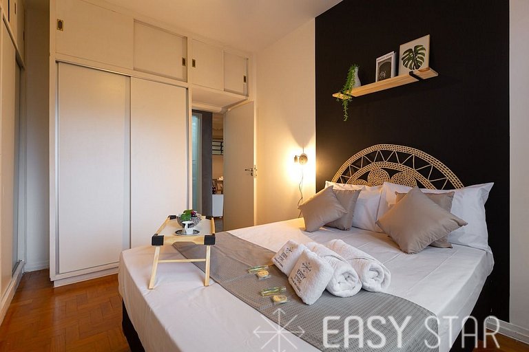 Apartamento 2 Quartos, Bem iluminado ao lado da Paulista