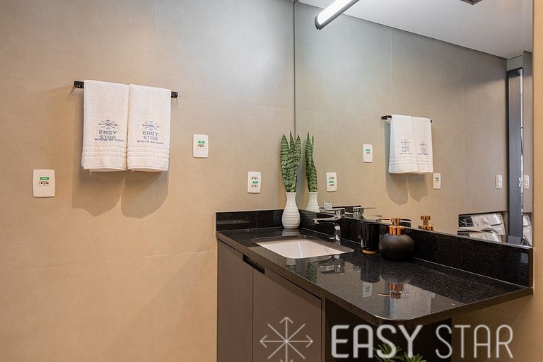 Easy Star - Flat gracioso ao lado da Berrini - PA01H