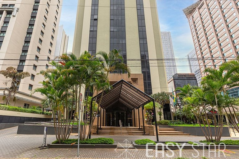 Easy Star - Flat gracioso ao lado da Berrini - PA01H