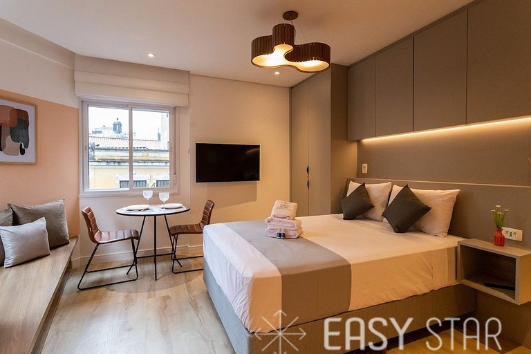 Charming Studio Next to Liberdade Metro Station