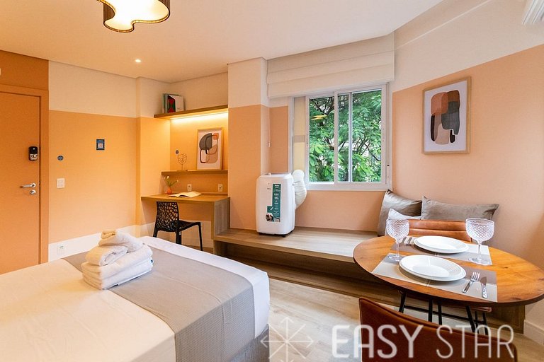 Charming Studio Next to Liberdade Metro Station