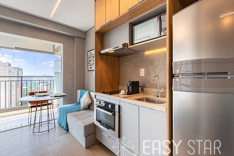 Easy Star - Lindo Studio ao lado do metrô em Moema - SQ01H