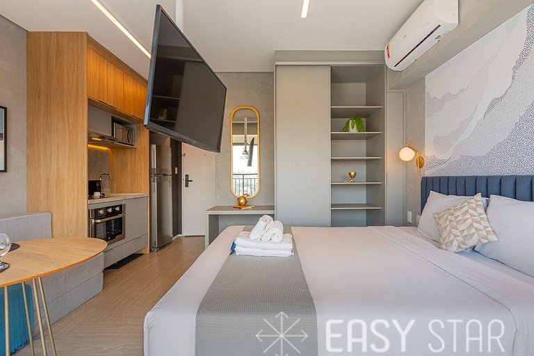 Easy Star - Lindo Studio ao lado do metrô em Moema - SQ01H