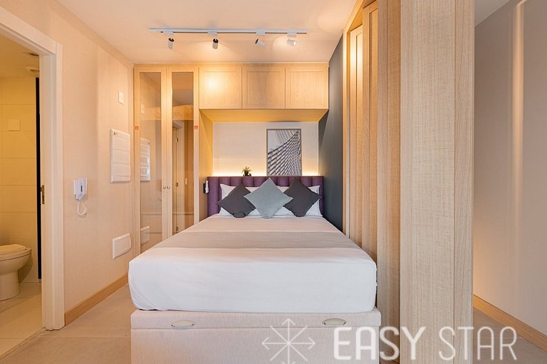 Easy Star - Studio cheio de estilo proximo da linha lilás -