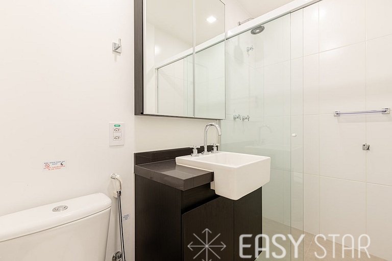 Luxuoso apartamento iluminado 2 quartos Pinheiros