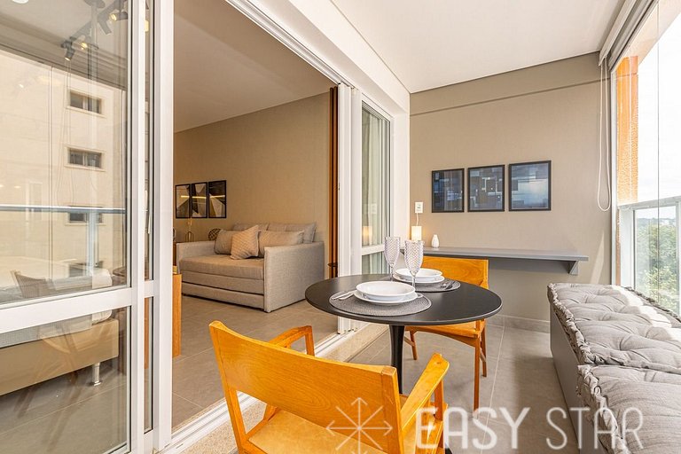 Easy Star - Lindo studio C/Vaga no Campo Belo - AH03I