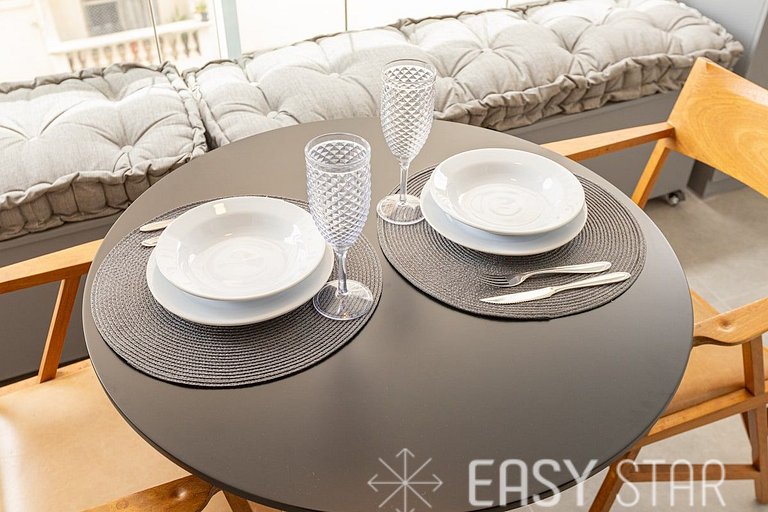 Easy Star - Lindo studio C/Vaga no Campo Belo - AH03I