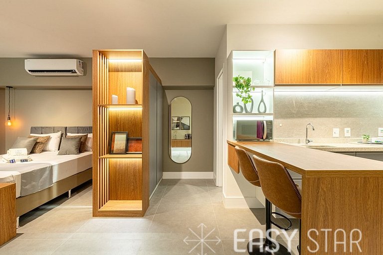 Easy Star - Lindo studio C/Vaga no Campo Belo - AH03I