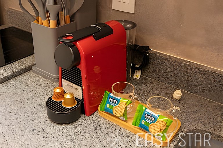 Easy Star - Studio iluminado no Novo Brooklin - FZ01I