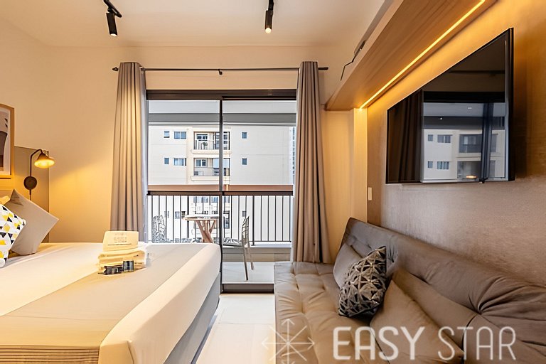 Easy Star - Studio iluminado no Novo Brooklin - FZ01I