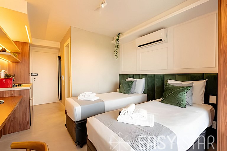 Easy Star - Fabuloso studio duplo no Alto da Boa Vista - GA0