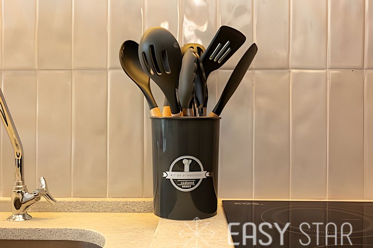 Easy Star - Fabuloso studio duplo no Alto da Boa Vista - GA0