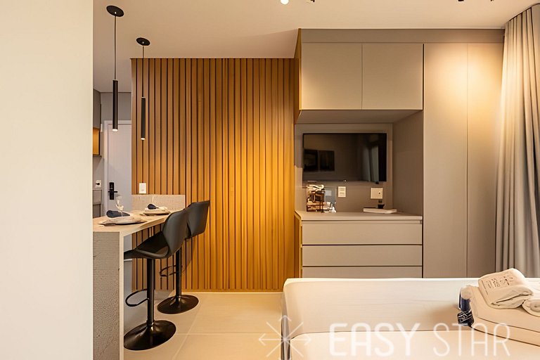 Easy Star - Lindo studio no coração do Novo Brooklin - HI02I