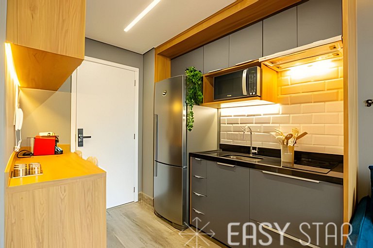 Easy Star - Luminoso studio em Pinheiros - IT01I