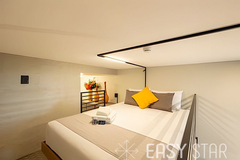 Easy Star - Studio contemporâneo com mezanino - JT01I