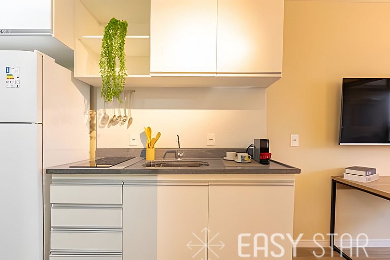 Easy Star - Lindo studio C/varanda no Alto da Boa Vista - MY