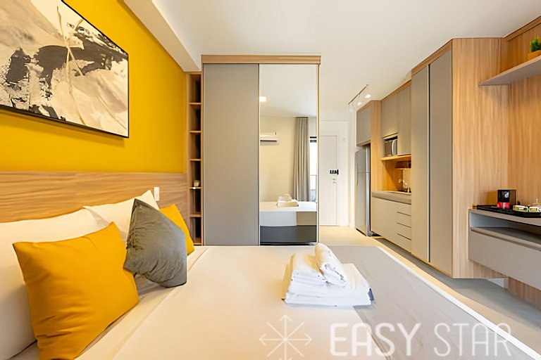 Easy Star - Belo studio com varanda na Sumaré. - NM03I