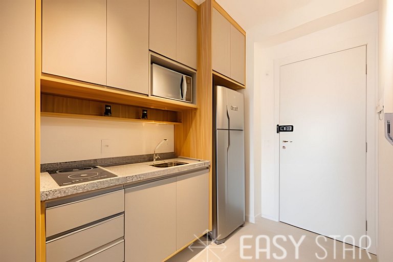 Easy Star - Belo studio com varanda na Sumaré - NM01I
