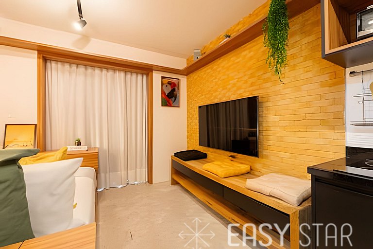 Easy Star - Belo studio C/varanda em Pinheiros - NT01I