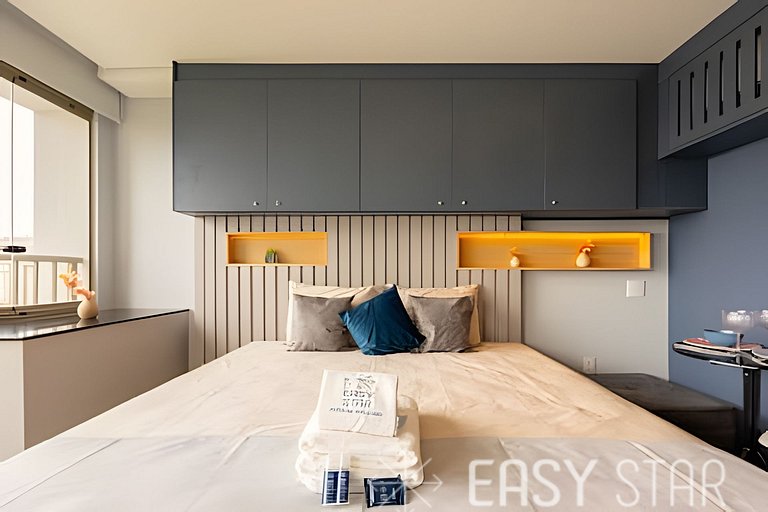 Easy Star - Belo studio com cama King ao lado da Oscar Freir