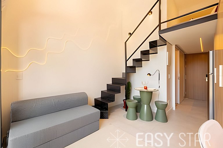 Charming studio with mezzanine next to Allianz