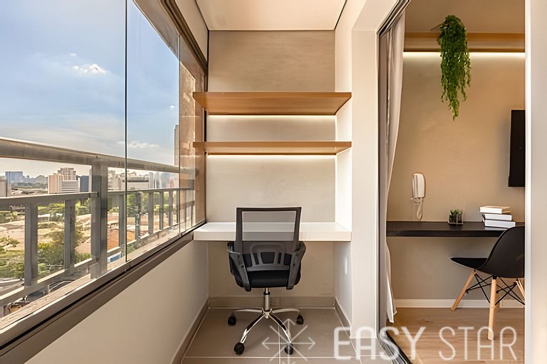 Easy Star - Lindo Studio ao lado do metrô Borba Gato - PQ01I