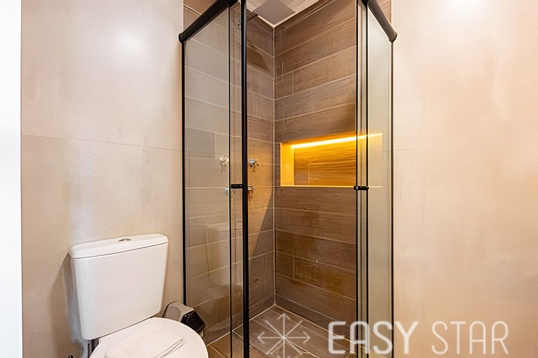 Easy Star - Lindo Studio ao lado do metrô Borba Gato - PQ01I