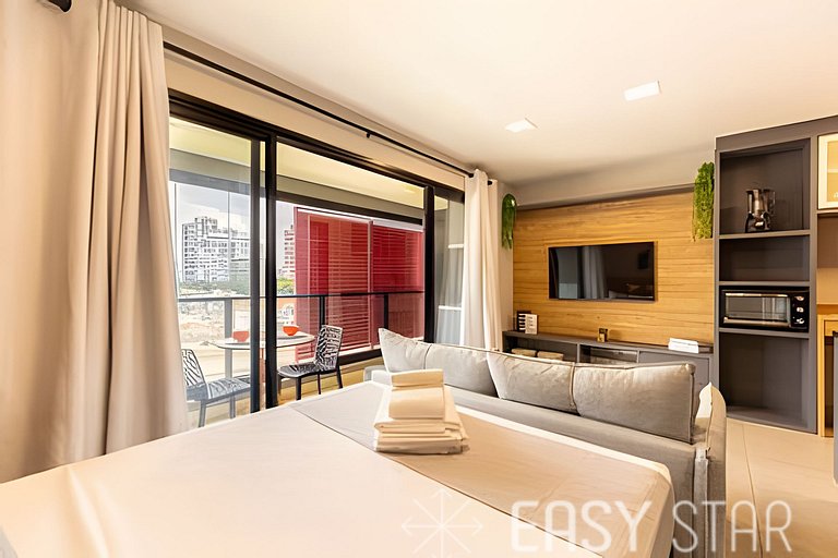 Easy Star - Belo studio C/Vaga ao lado da estação Campo Belo