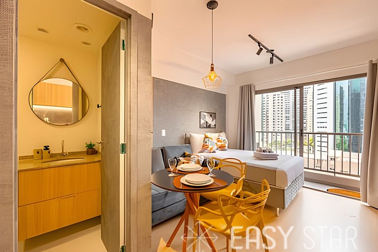 Easy Star - Lindo studio ao lado da Faria Lima - RB01I