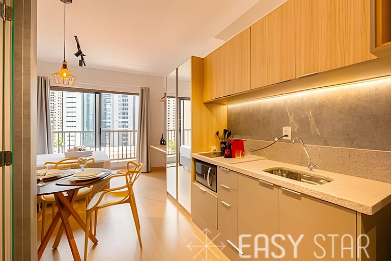 Easy Star - Lindo studio ao lado da Faria Lima - RB01I