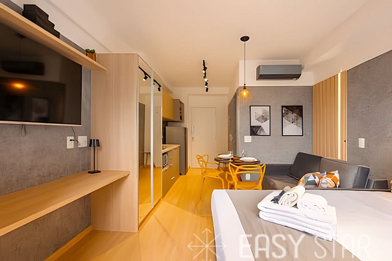 Easy Star - Lindo studio ao lado da Faria Lima - RB01I