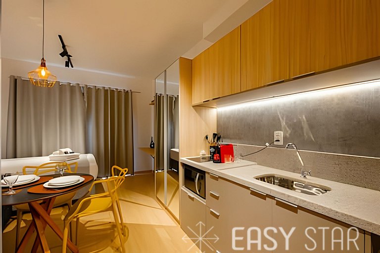 Easy Star - Lindo studio ao lado da Faria Lima - RB01I