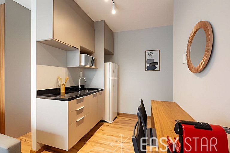 Easy Star - Lindo studio na Vieira de Morais - RH01I