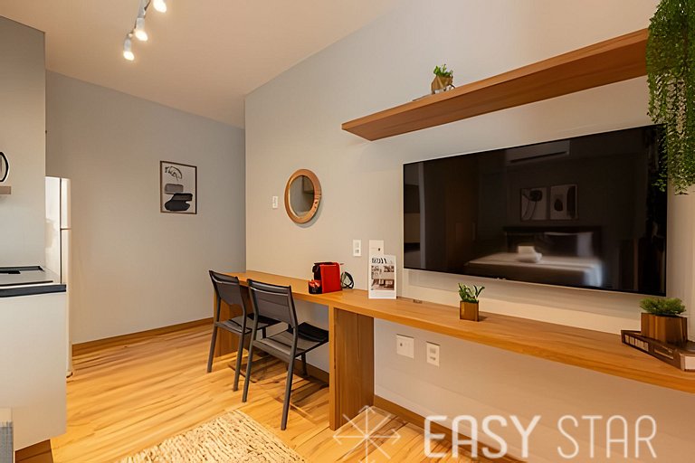 Easy Star - Lindo studio na Vieira de Morais - RH01I