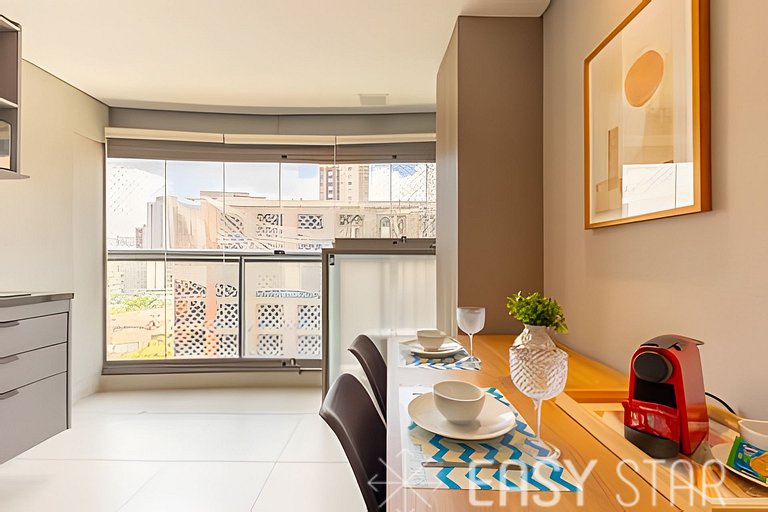 Easy Star – Beautiful studio with a queen bed in the heart o