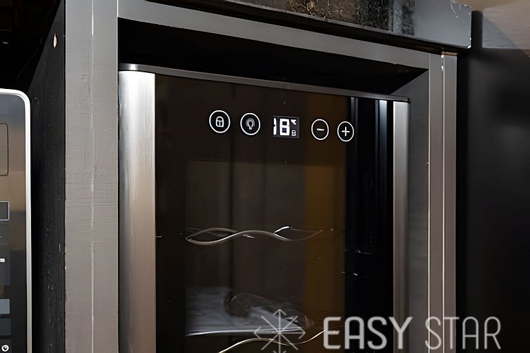 Easy Star - Charmoso studio com mezanino em Moema - SK03I