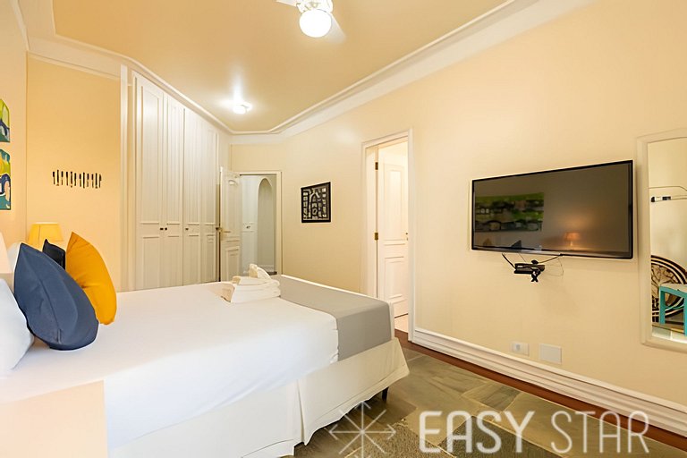 Easy Star - Charmoso apto C/ 2 vagas e 3 quartos em Enseada