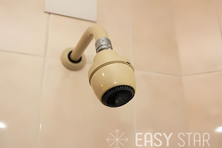 Easy Star - Charmoso apto C/ 2 vagas e 3 quartos em Enseada