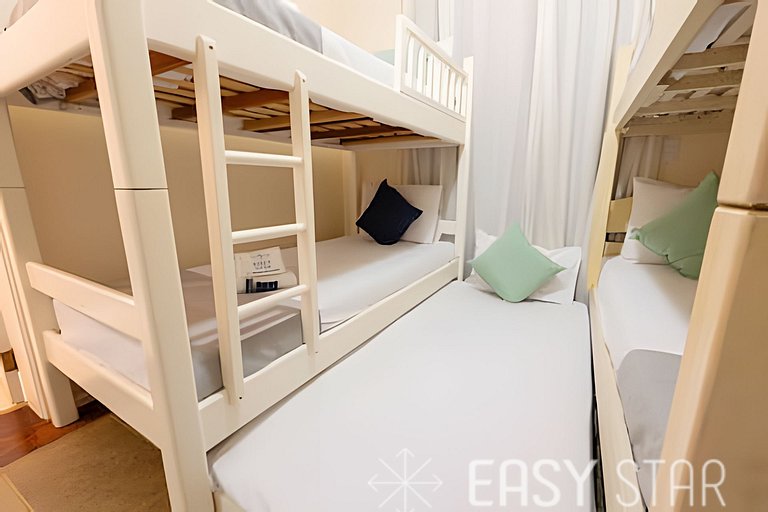 Easy Star - Charmoso apto C/ 2 vagas e 3 quartos em Enseada