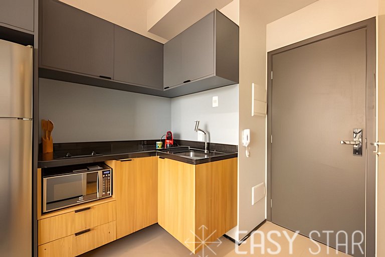 Easy Star - Belo studio ao lado Allianz - TG01I