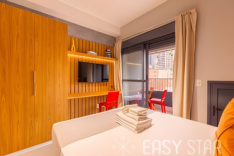 Easy Star - Belo studio em ao lado da PUC - TY01I