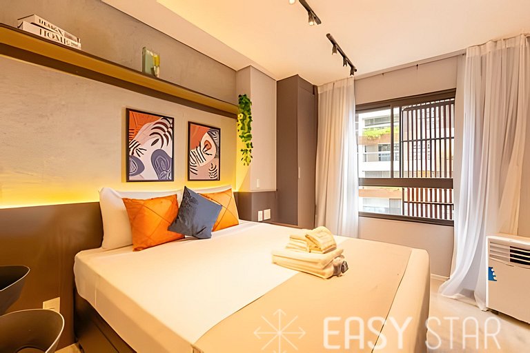 Easy Star - Lindo studio ao lado da Roque Petroni - UB01I