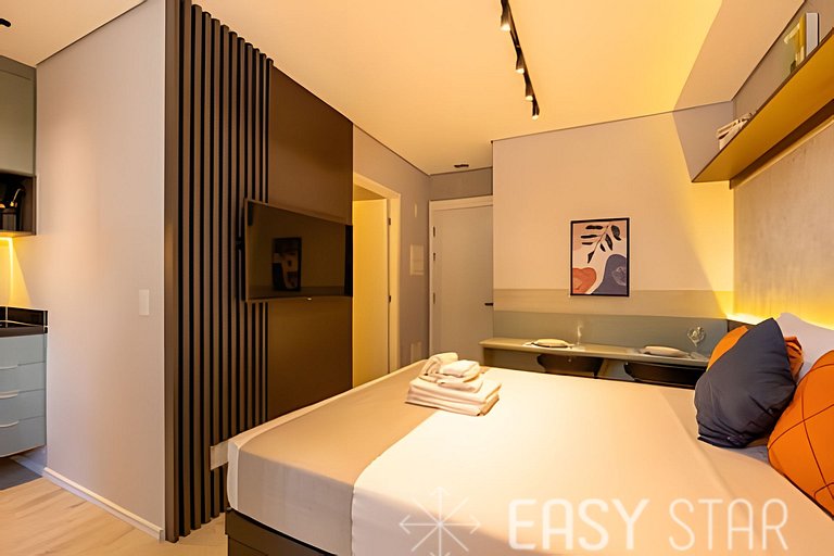Easy Star - Lindo studio ao lado da Roque Petroni - UB01I