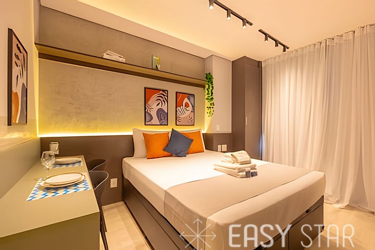 Easy Star - Lindo studio ao lado da Roque Petroni - UB01I
