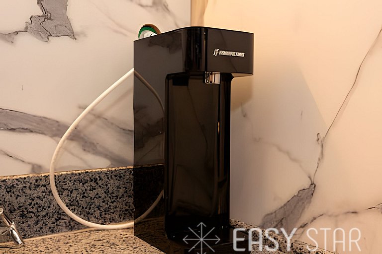 Easy Star - Chamoso studio na Av. Santo Amaro - UV01I