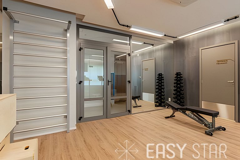 Cozy studio with a Queen bed in Brooklin