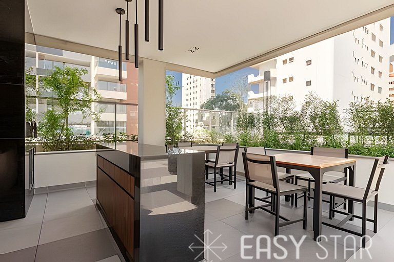 Cozy studio with a Queen bed in Brooklin